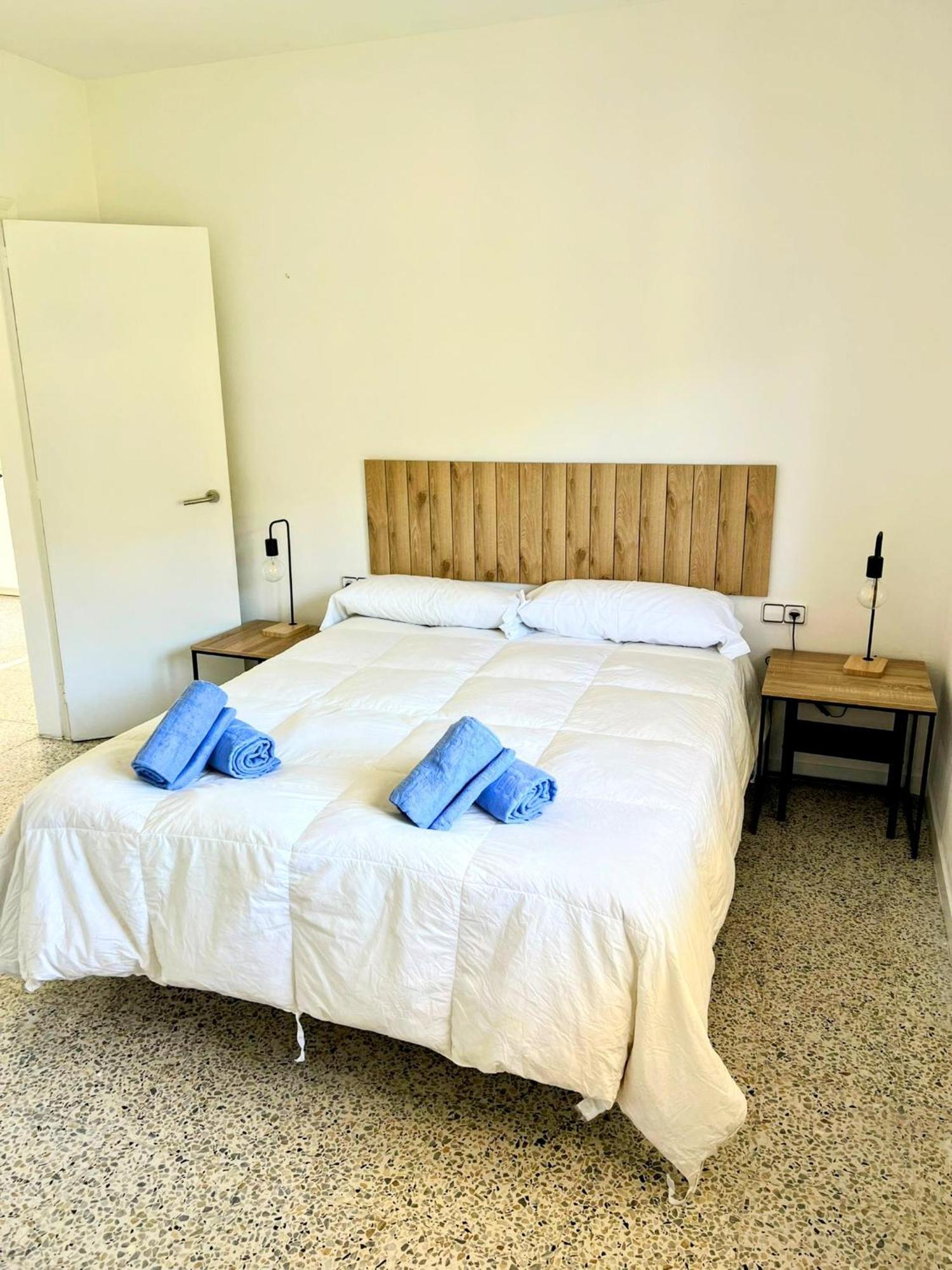 Attic With Seaview, Close To The Beach 阿雷尼斯德马尔 外观 照片